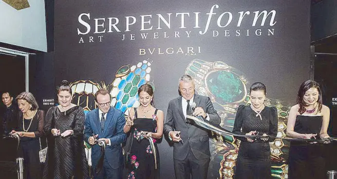  ??  ?? Snake charmers: Bulgari brand and heritage curator Lucia Boscaini, director of the ArtScience Museum Honor Harger, Italian Ambassador Ra aele Langella, Alicia Vikander, Bulgari CEO Jean-Christophe Babin, Singaporea­n actress Zoe Tay, Bulgari South Asia...