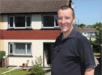  ??  ?? Anthony Murphy outside his mother’s home.