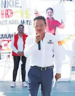  ?? CORTESÍA: PRI ?? El aspirante a diputado federal se reunión con vecinos de Tizayuca, Tolcayuca y Zapotlán de Juárez