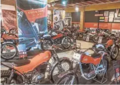  ??  ?? Exposición «50 años de la Montesa Cota», con modelos especiales y únicos