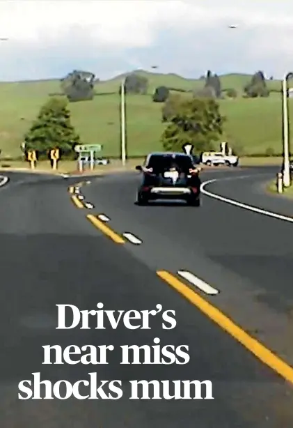  ?? KAYSI FREDERICKS ?? The black SUV heading towards T¯ırau crossed the centre line and drove on the wrong side of the road.