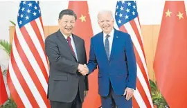  ?? Foto|EFE|LA PATRIA ?? El presidente de China, Xi Jinping, saludó y se reunió ayer con su homólogo de Estados Unidos, Joe Biden, un día antes de iniciar la Cumbre del Grupo de los 20 en Bali (Indonesia).
