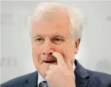  ?? Foto: Reuters ?? Ministr vnitra Horst Seehofer přemýšlí, jak dál.