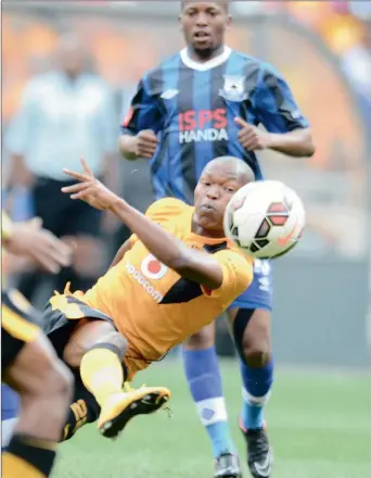  ?? PICTURE: LEFTY SHIVAMBU / GALLO IMAGES ?? IT’S A WINNER: Mandla Masango of Kaizer Cheifs scores the only goal in the league match against Mpumalanga Black Aces at the FNB Stadium in Joburg.