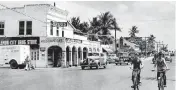  ?? ?? The DuPuis medical office and Lemon City Drug Store, with its characteri­stic sidewalk arcade on Northeast Second Avenue in Miami, as photograph­ed in 1948.