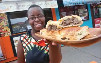  ?? VINCE TALOTTA/TORONTO STAR ?? The pies at Evis Chirowamha­ngu’s Mnandi Pies come in a variety of fillings, including chicken and mushroom, steak and onion and beef and kale.