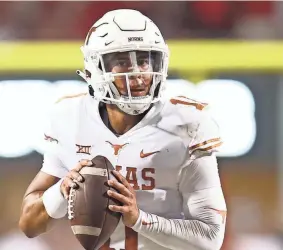 ?? Rice. NELSON CHENAULT/USA TODAY SPORTS ?? Texas quarterbac­k Casey Thompson drops back to pass against Arkansas on Saturday. Thompson has been named the Longhorns’ starter this week against