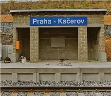  ?? Foto: Petr Topič, MAFRA ?? Z vlaku na metro Jedna z nových stanic vznikla na Kačerově, s dalšími se počítá za tři roky na Zahradním Městě.