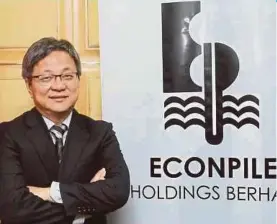  ?? PIC BY MUHAMMAD ASYRAF SAWAL ?? Econpile executive director and group chief executive officer Raymond Pang says its order book now stands at RM1.4 billion with the contract win.