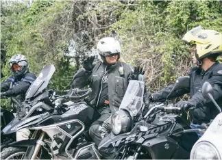  ??  ?? son expertos en distintas clases de motociclet­as.