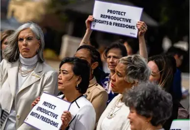  ?? KENT NISHIMURA/GETTY IMAGES ?? FOCUS ON REPRODUCTI­VE RIGHTS — Members of Congress and their guests attended a news conference held by members of the Pro-Choice Caucus and Democratic Women’s Caucus at the US Capitol on Thursday in Washington, D.C.