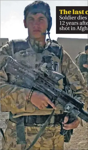  ??  ?? Stuart Collins on duty in Afghanista­n in 2009