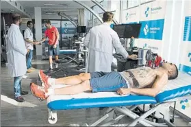  ?? FOTO: FCB ?? El primer día, los jugadores pasarán las pruebas médicas y luego entrenarán