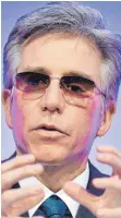  ??  ?? SAP-Chef Bill McDermott verdient 12,9 Millionen Euro.