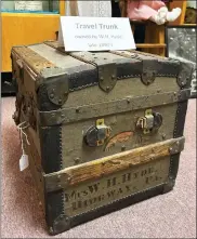  ?? Photo by Marilyn Secco ?? Shown is the copper-hinged steamer trunk that was shipped home to Ridgway by a couple in Wisconsin.