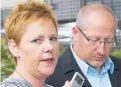  ??  ?? Rebecca and Andrew Templeman speak to the media outside court in 2010.