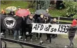  ??  ?? Der Beschuldig­te Jan R. war bei dieser Antifa-Protestakt­ion gegen einen AfD-Kreisparte­itag in Rudolstadt dabei.