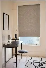  ??  ?? AUSTIN SEA SALT OFFERING ALL THE PRACTICAL
BENEFITS of a roller blind in a luxurious soft fabric, Austin Sea Salt adds a sumptuous and stylish touch.