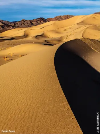  ??  ?? Eureka Dunes