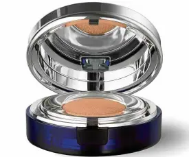  ?? —LA PRAIRIE ?? Skin Caviar Essence-in-Foundation