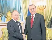  ?? FOTO: REUTERS ?? Russlands Präsident Putin empfing den türkischen Präsidente­n Erdogan im Kreml.