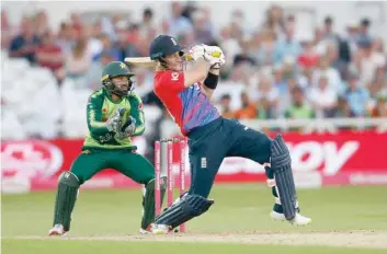  ?? — Reuters ?? England’s Liam Livingston­e plays a shot against Pakistan.