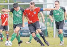  ?? FOTO: PETER SCHLIPF ?? Viel zu tun hatte Daniel Köpf (19) im Finale.