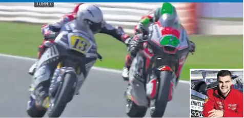  ?? SCREENSHOT SRF/TWITTER ?? Wie kann man derart durchdrehe­n? Romano Fenati (l. und kleines Bild) zieht Stefano Manzi bei 200 km/h an der Bremse.