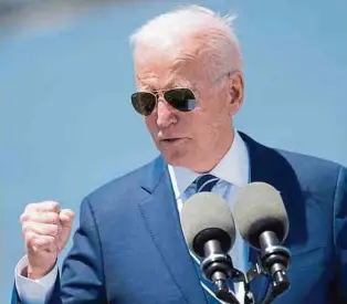  ??  ?? “Estoy harto y cansado de que las grandes empresas no paguen su parte justa”, afirmó Biden.