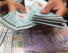  ??  ?? Analysts believe there is room for the ringgit to extend its gains, thus a correction towards its fundamenta­l value.