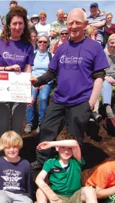  ??  ?? Peter during one of his fundraisin­g climbs on Benbulben in 2016.