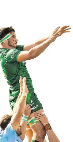  ?? SEB DALY/ SPORTSFILE ?? From far left: Paul Boyle with Eoin McKeon, Peter McCabe, and Dominic RobertsonM­cCoy before a pre-season friendly with Wasps; And in a lineout