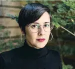  ?? J. MATEU PARRA LA MAGRANA ?? A la izquierda, la En el centro, la escritora escritora y diputada Aina Gatnau, que catalana Jenn Díaz, que debuta en el campo nos brinda una novela literario con ‘Canviar epistolar la pell’