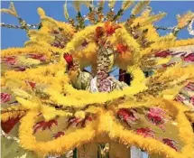  ?? CUARTOSCUR­O ?? Carnaval de Mérida, fiesta que mezcla las tradicione­s del lugar con el folklor de los carnavales/