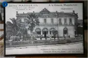  ??  ?? &lt; Cédric Massier, descendant de Delphin, dans son atelier à Vallauris. = La famille a pu conserver quelques oeuvres du XVIIIè et XIXè siècles. &gt; Les ateliers de la famille Massier à Vallauris, entre le XIXè et le XXè siècle. ? Ces publicités ornaient les murs de Vallauris il y a plus d’un siècle. @ La famille Massier a très vite développé des catalogues de céramiques, pour aider les clients à faire leurs choix. (Photos archives et Sébastien Botella)