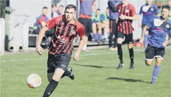  ??  ?? Action from the Silksworth CW (red/black) v FC Hartlepool game.