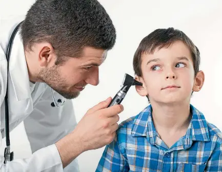  ?? 123RF ?? Testing for glue ear is straightfo­rward – your doctor will look in your child’s ears for signs of fluid behind the ear drum.