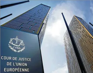 ??  ?? Die Eugh-richter – hier Bürogebäud­e des Europäisch­en Gerichtsho­f in Luxemburg – machen kirchliche­n Einrichtun­gen klare Vorgaben. Foto: epd