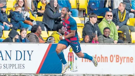  ?? ?? Owura Edwards
races off to celebrate his goal