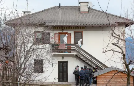  ?? (Foto Rensi) ?? L’abitazione La casa dei coniugi CiniZardo a Fai della Paganella dove sono stati rinvenuti privi di vita. Si è trattato di suicidio