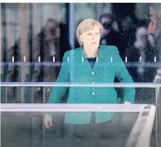  ?? FOTO: DPA ?? Der Anfang vom Ende? Ob die Abwahl Volker Kauders als Unionsfrak­tionsvorsi­tzender Angela Merkel schadet, wird sich zeigen.