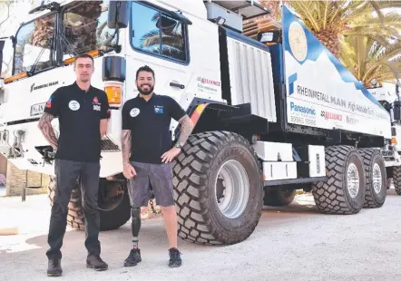  ?? AMBITION: Paul Warren ( and British military veteran Chris Bailey, who are trying to set a record for high- altitude driving. ?? right)