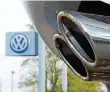  ?? FOTO: DPA ?? Der Abgas-Skandal könnte für Volkswagen auch in Deutschlan­d teurer werden als gedacht, wenn die Kläger Erfolg haben.