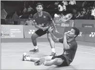  ?? NAFIELAH MAHMUDAH/PBSI ?? HABIS-HABISAN: Ganda putra Indonesia Angga Pratama/Ricky Karanda Suwardi melesat ke babak final India Open Superserie­s 2016.