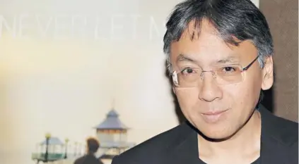  ??  ?? ► Ishiguro nació en Japón en 1954 y a los 6 años se instaló con su familia en Inglaterra.