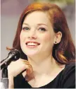  ??  ?? Jane Levy: Mini-Broadway show attracts fans.
