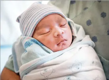  ?? Photo courtesy of Maui Health ?? Jordan Makanaloa Nakihei was born at 7:34 a.m. Friday, the first baby of 2021 born at Maui Memorial Medical Center.