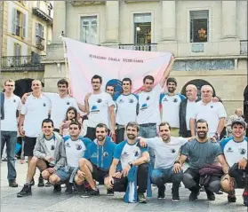  ?? FOTO: UNCITI ?? Nueva visita a la ‘Consti’ Donostiarr­a celebró su tercera bandera en Donostia