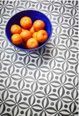  ??  ?? VINYL THE MEDITERRAN­EAN COLLECTION FEATURES PRETTY, INTRICATE PATTERNS AND ON-TREND HUES THAT MAKE IT EASY TO ADD A TILED LOOK TO ANY ROOM. 574 EMELIA MEDITERRAN­EAN VINYL, £21.99 A SQ M