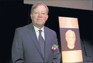  ?? NHAT V. MEYER — STAFF PHOTOGRAPH­ER ?? Former Mercury News columnist Mark Purdy was inducted into the San Jose Sports Hall of Fame on Nov. 16.